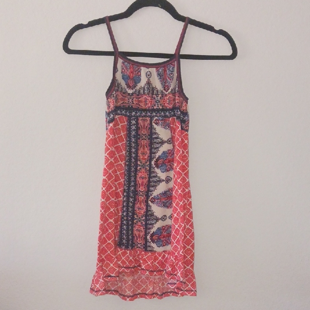 🐞10 for 13❗️SALE❗️PinkVanilla Red and Blue Patterned Dress